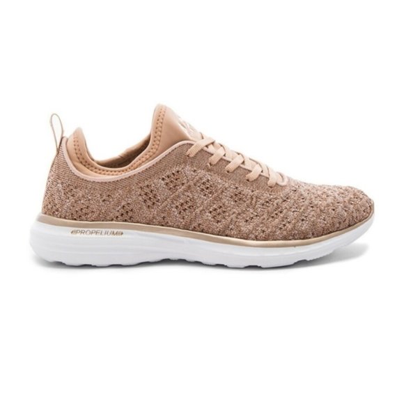 APL Shoes - APL Size 8 Techloom Phantom Sneaker in Rose Gold